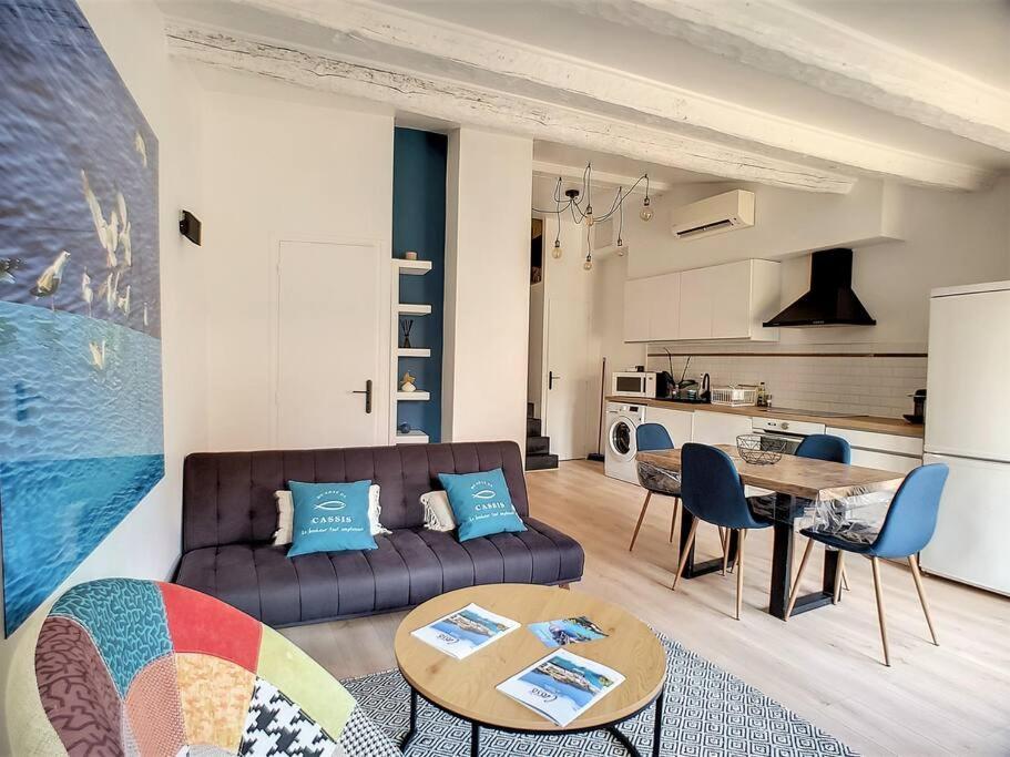 Un Balcon, Au Coeur Du Village 卡西斯 外观 照片