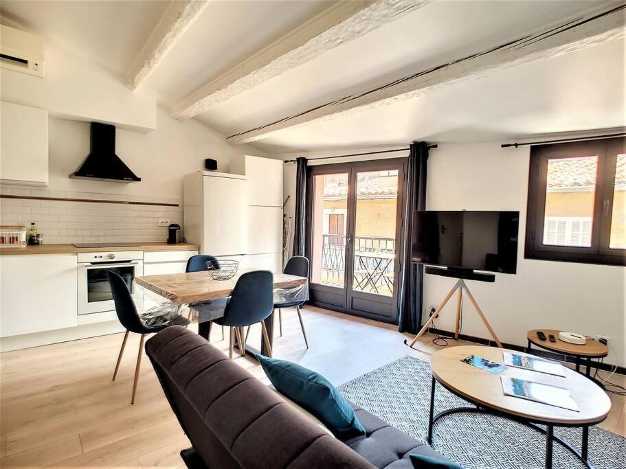 Un Balcon, Au Coeur Du Village 卡西斯 外观 照片