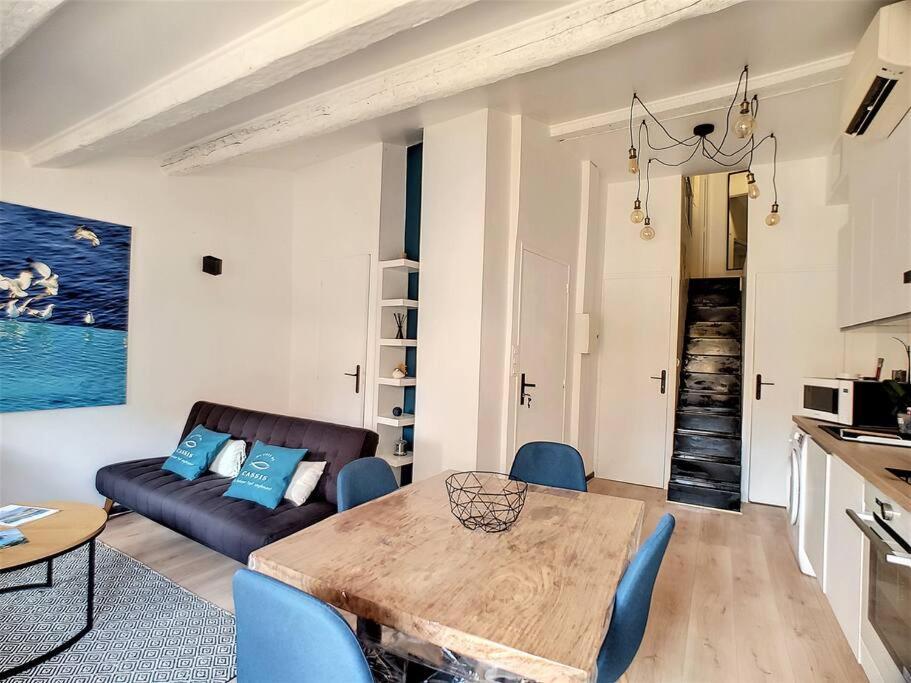 Un Balcon, Au Coeur Du Village 卡西斯 外观 照片